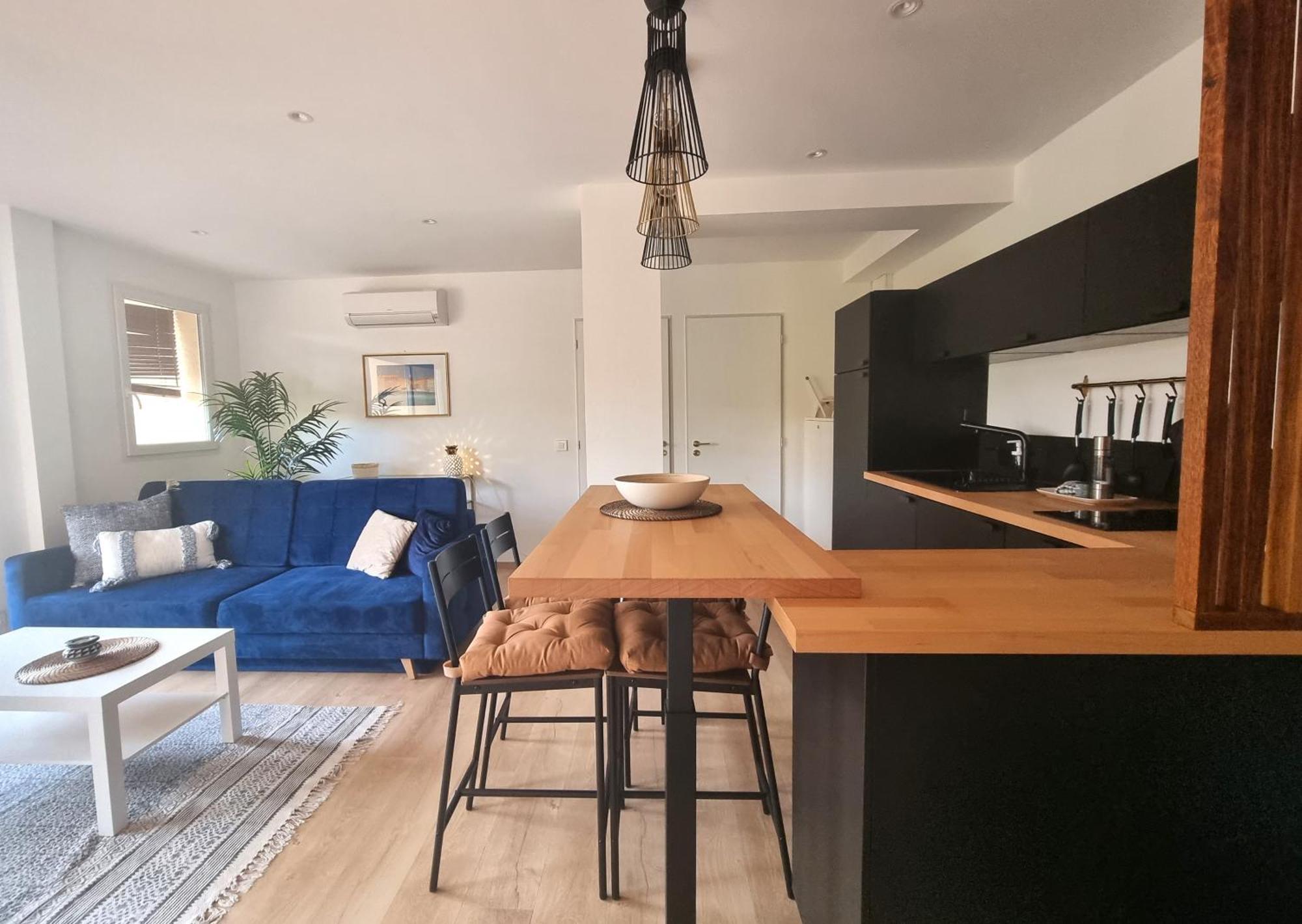 Superbe Appartement Terrasse Et Parking Prive แซ็ง-ทรอเป ภายนอก รูปภาพ