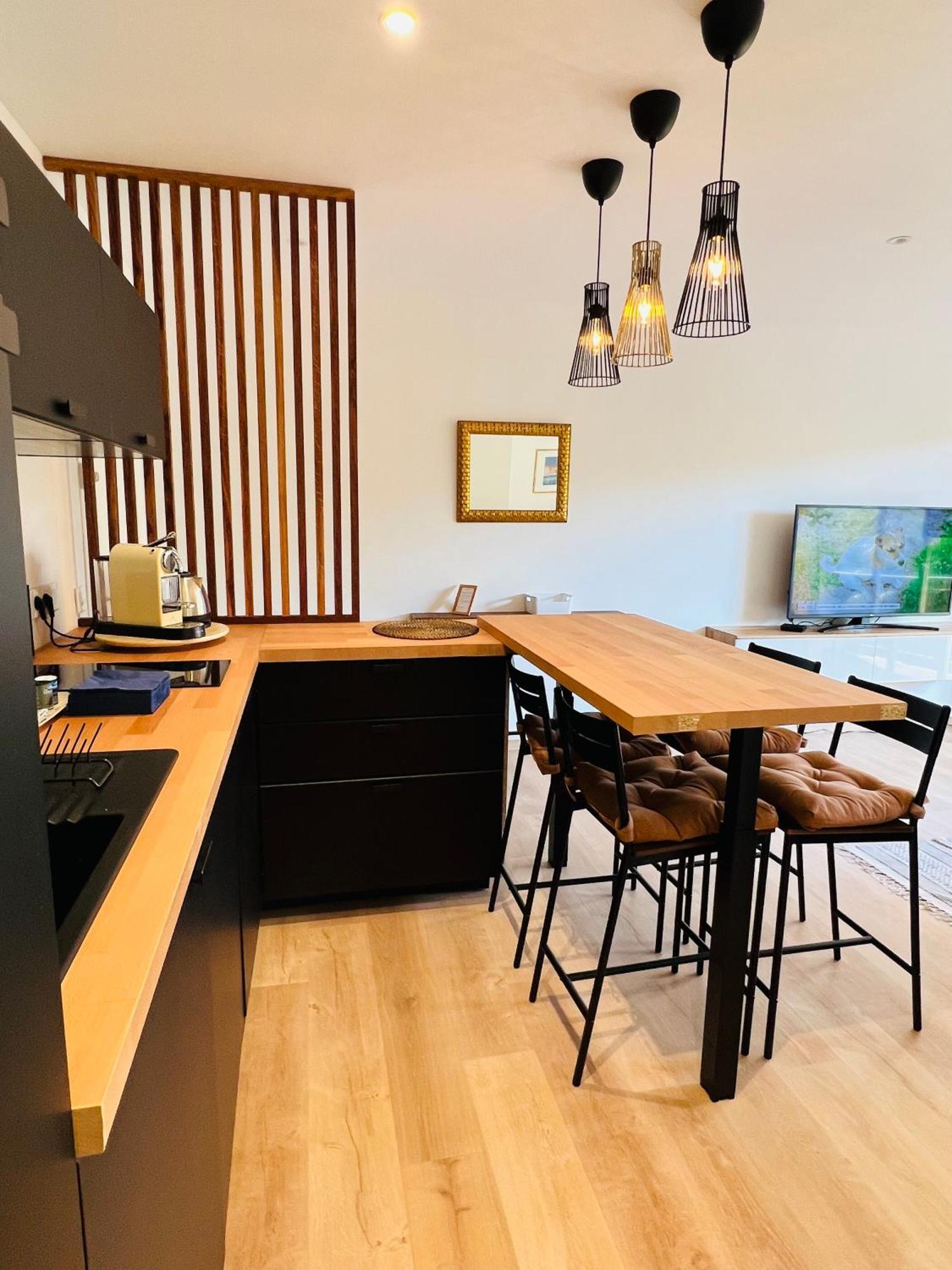 Superbe Appartement Terrasse Et Parking Prive แซ็ง-ทรอเป ภายนอก รูปภาพ