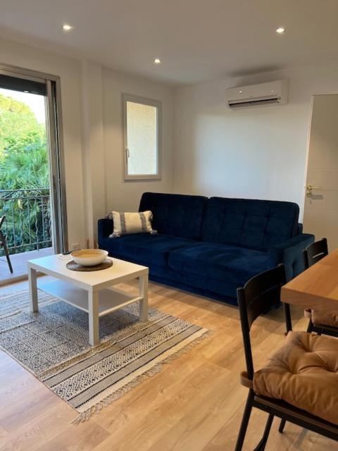 Superbe Appartement Terrasse Et Parking Prive แซ็ง-ทรอเป ภายนอก รูปภาพ
