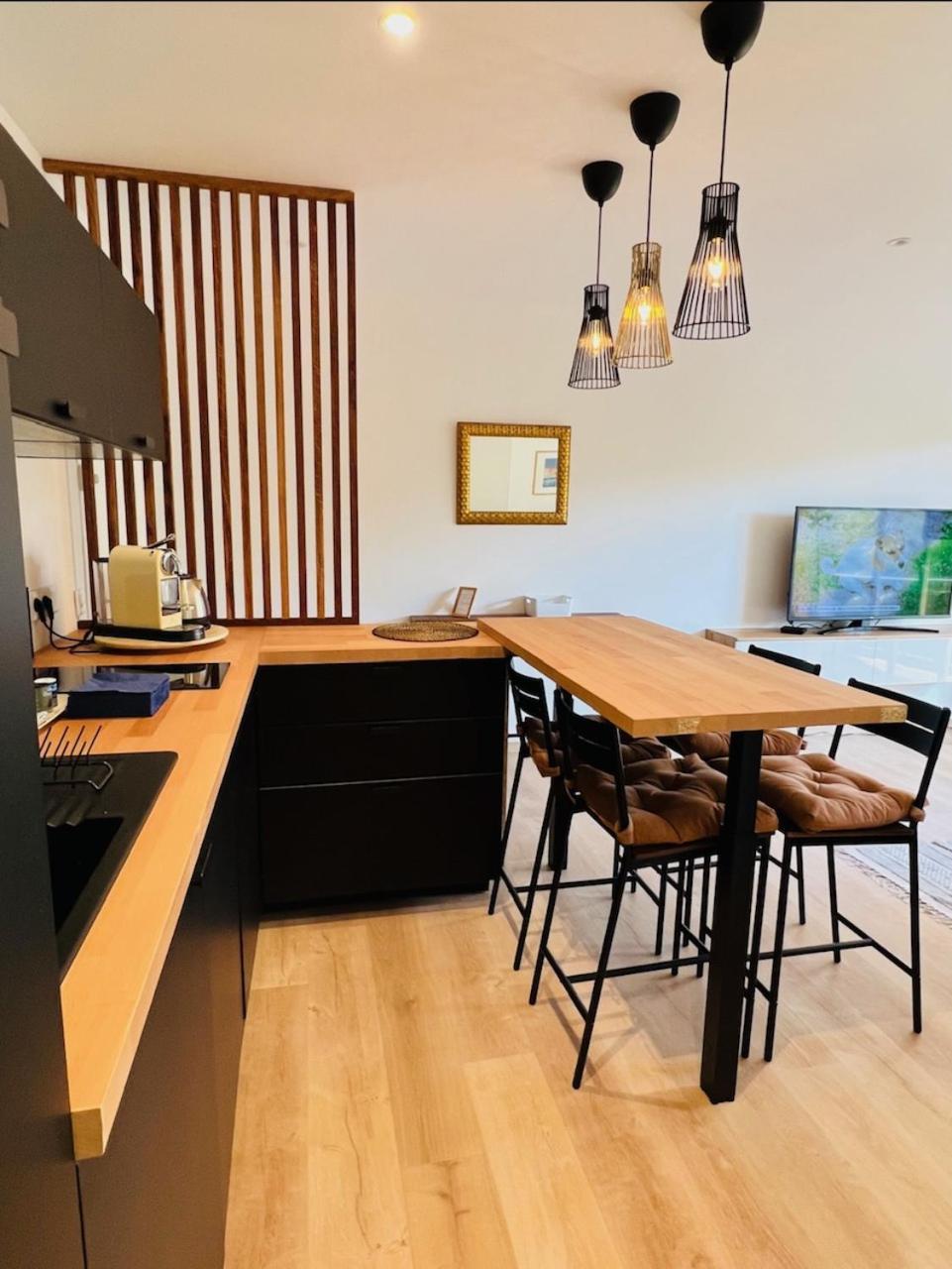 Superbe Appartement Terrasse Et Parking Prive แซ็ง-ทรอเป ภายนอก รูปภาพ