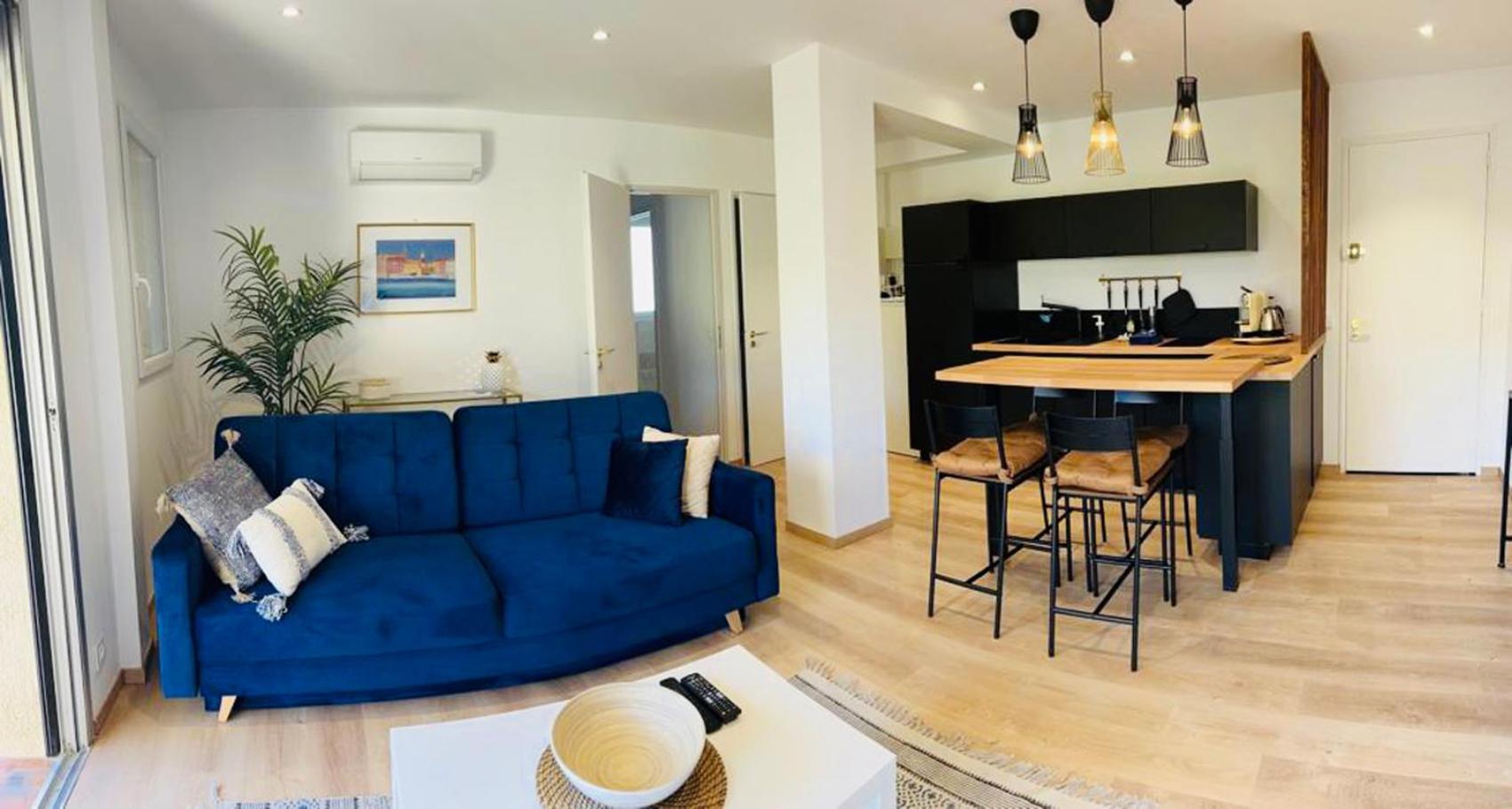 Superbe Appartement Terrasse Et Parking Prive แซ็ง-ทรอเป ภายนอก รูปภาพ